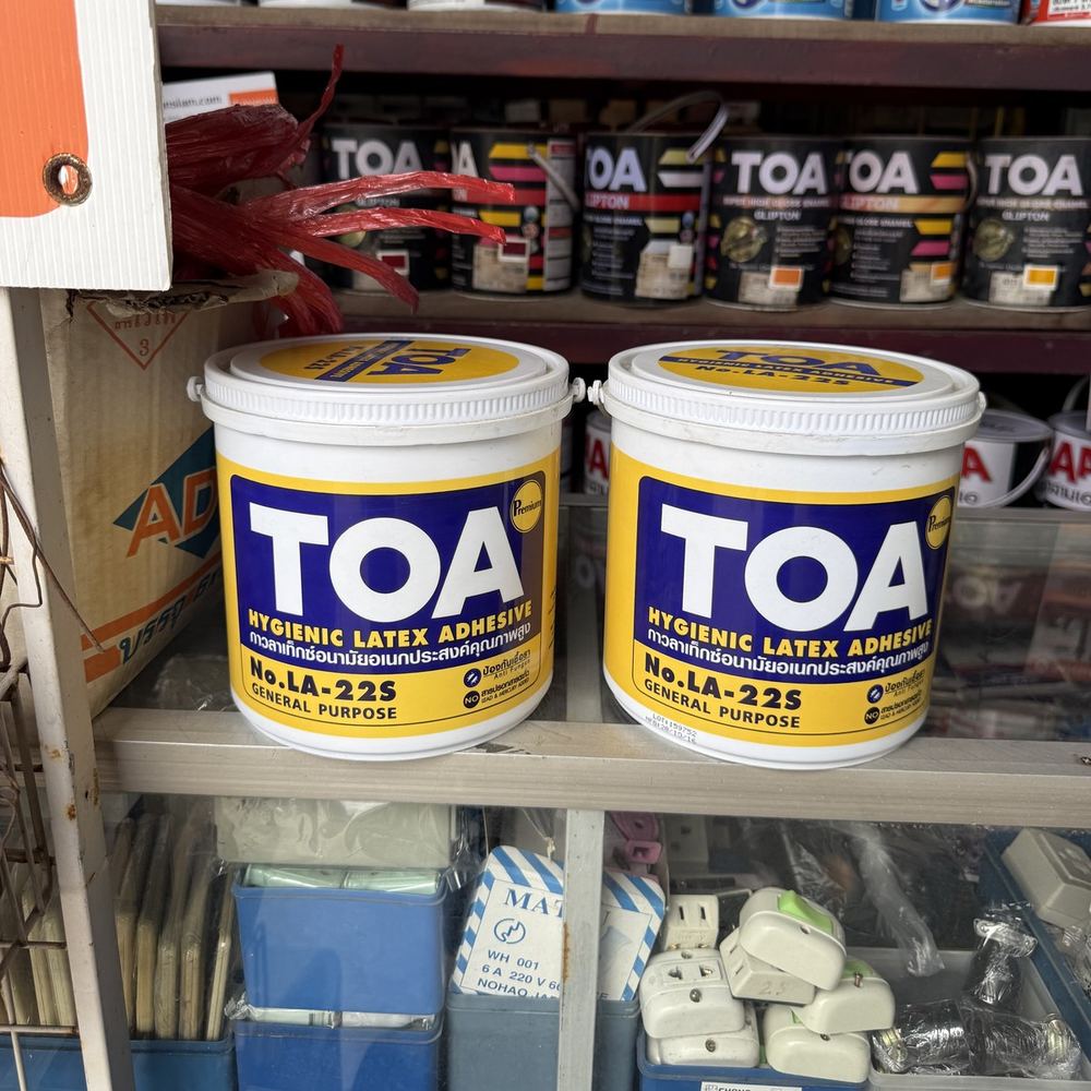 กาวลาเท็กซ์ TOA ขนาด 1 แกลลอน